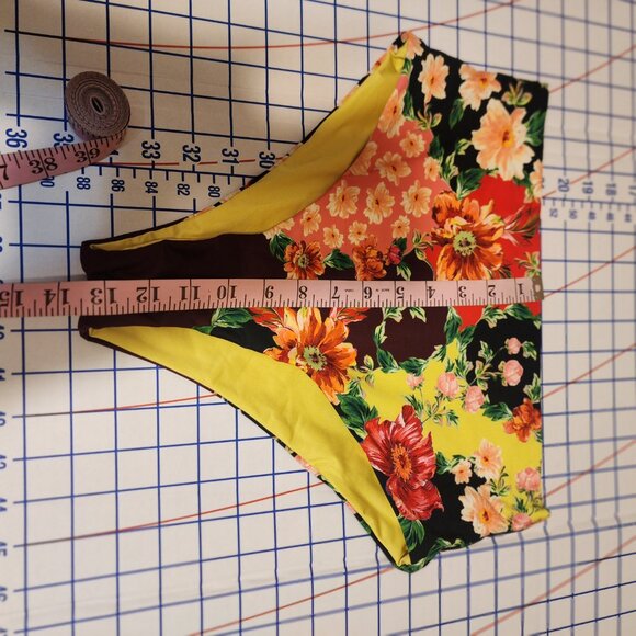 Agua Bendita Thyra-Alicia Bikini NWOT Floral Large - Picture 3 of 8